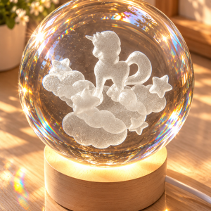 Lampe boule en cristal – Licorne gravée 3D